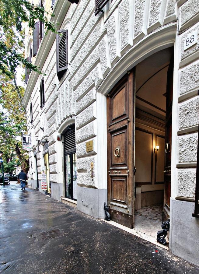 Fabio Massimo Guest House Рим Екстер'єр фото